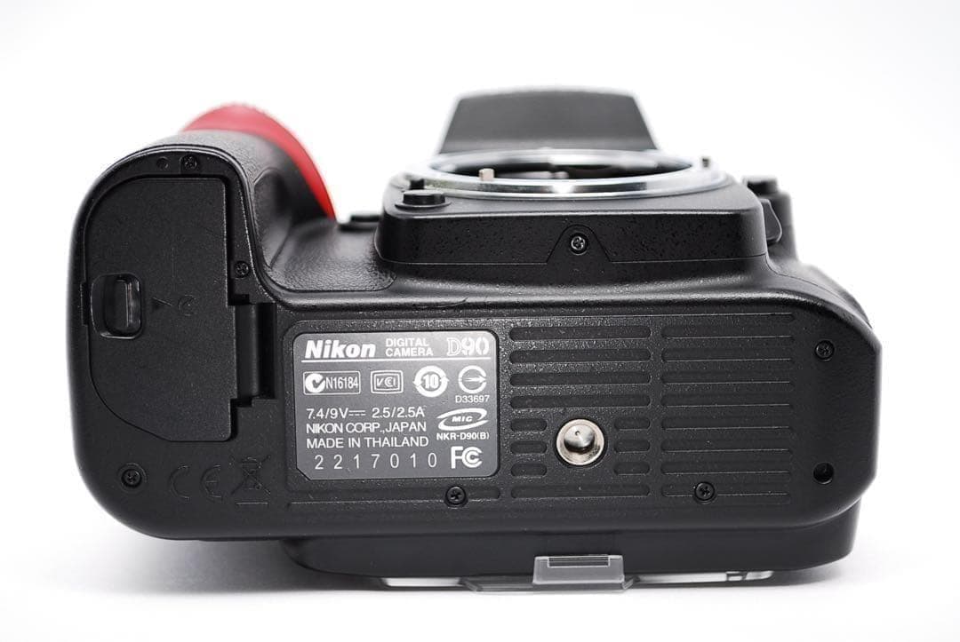 美品✨初心者向け✨Nikon D90✨一眼レフカメラ✨