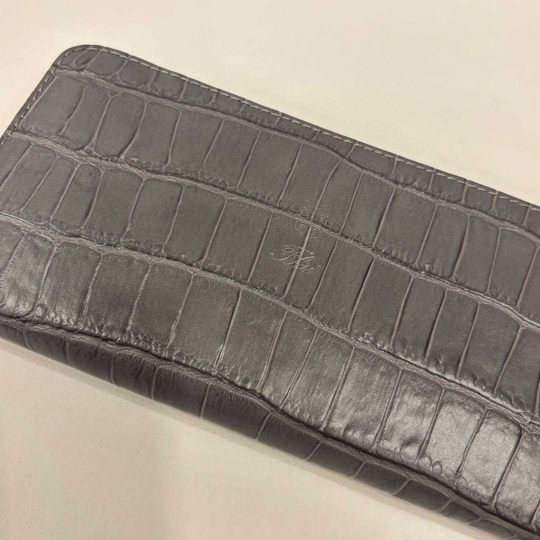 《felisi》SALE‼️新品 型押しレザー・長財布 GRY