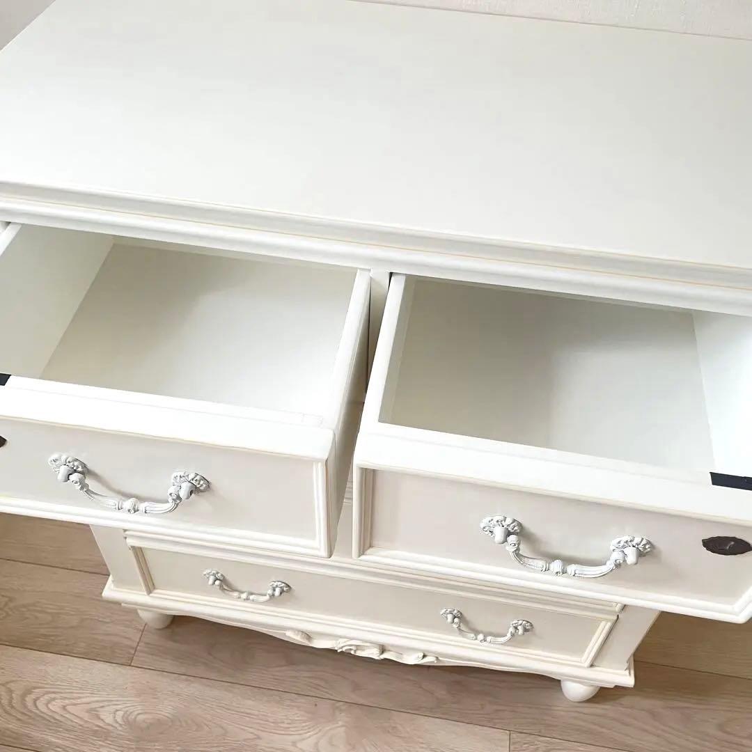 鍵付き アンティーク チェスト ハンプトンIIシリーズ 5D 白家具 姫 ロココ