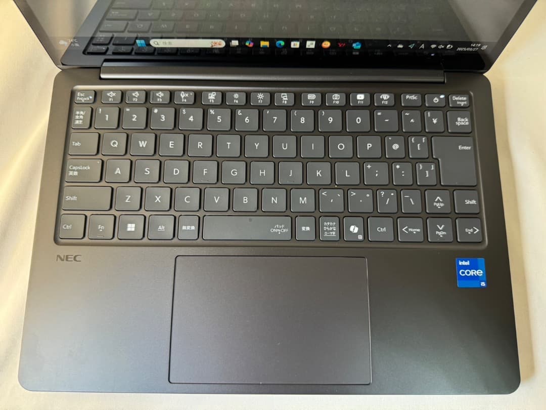 Windowsノート本体 NEC LAVIE SOL S1355/JAB PC-S1355JAB