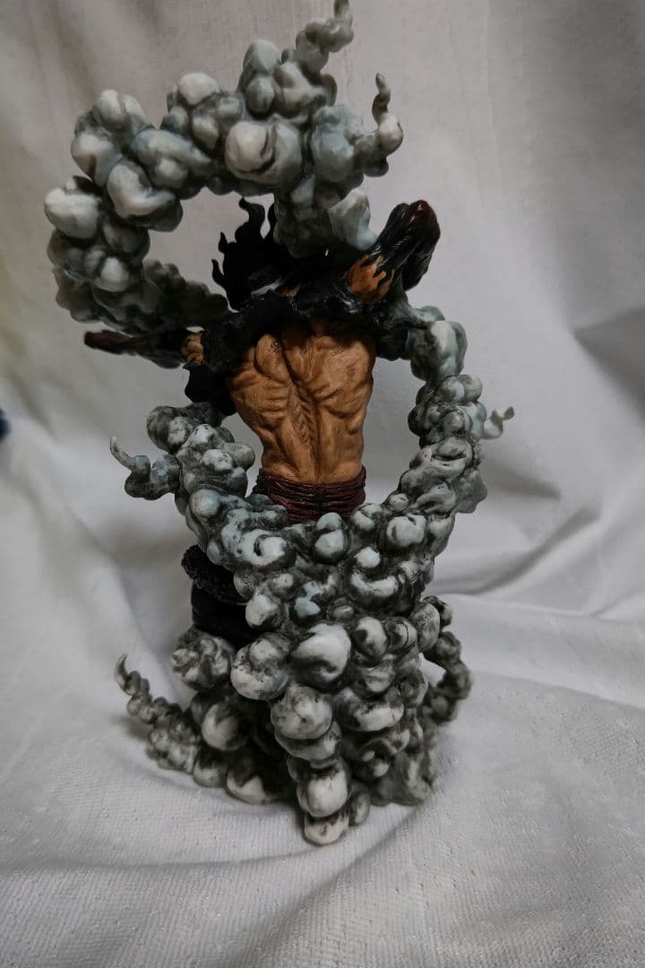 ワンピース 白ひげ胸像 スネイクマン フィギュア