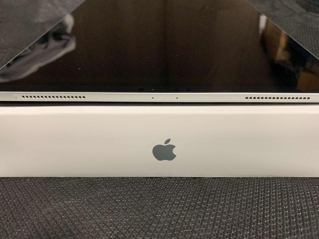 iPad Pro 12.9インチ第3世代 Wi-Fiモデル512GB