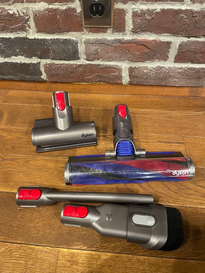 ダイソン Dyson sv18 サイクロン式 コードレス掃除機