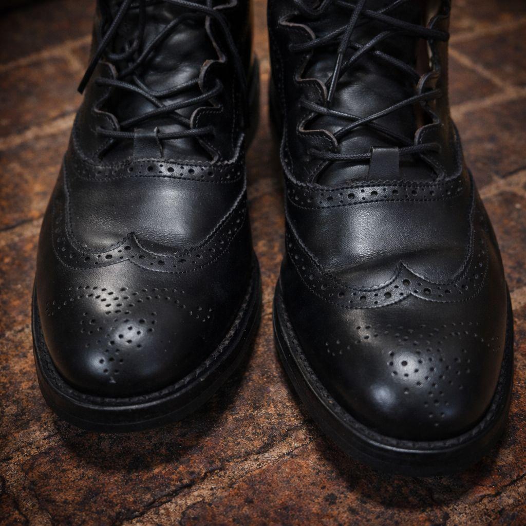 メ*a様 【1月中まで】Trickers 8-1/2-5 ブラック ウィングチッ