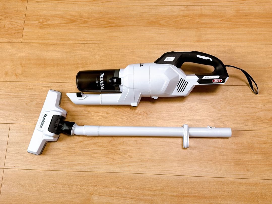 ✨美品✨マキタ 充電式掃除機 CL003G【40V対応／本体のみ】