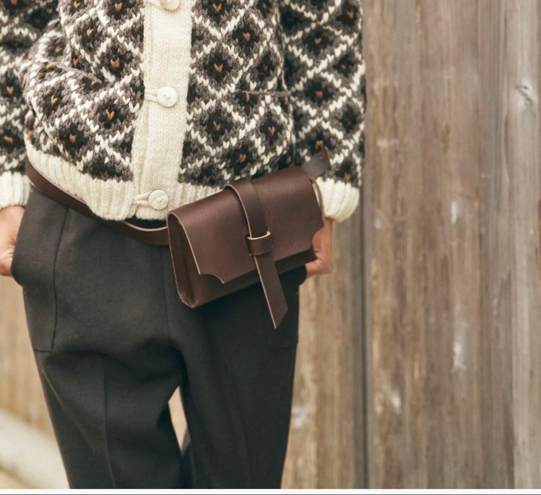 バッグ ARCHI LEATHER BODY BAG