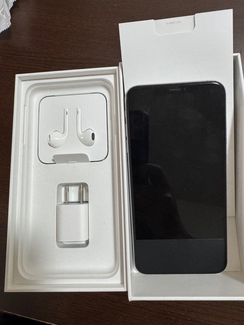 Apple iPhone xs max 256GB ホワイト