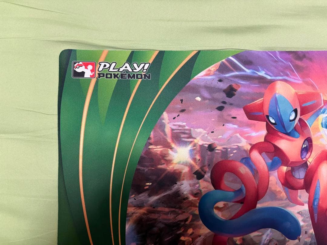 ポケモンカード　海外　プレイマット　デオキシス