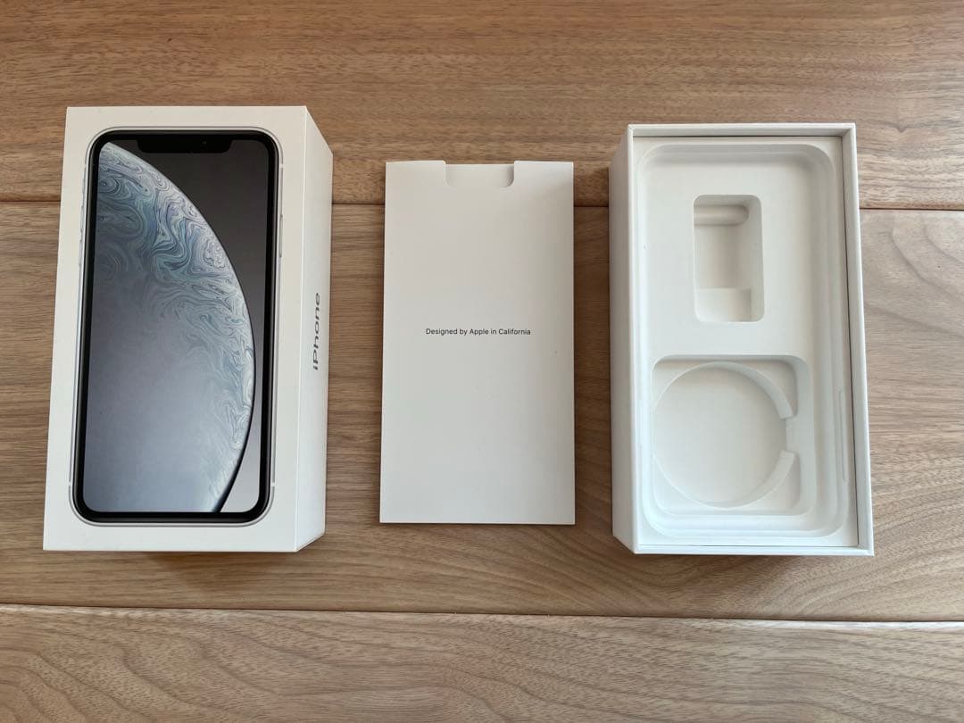 【超美品】iPhone XR ホワイト 128GB