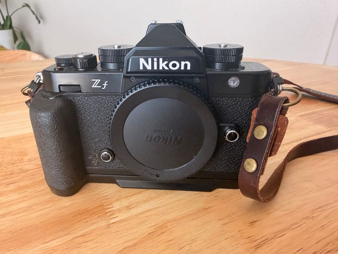 t*k様 Nikon Z f ミラーレス一眼 ブラック(ボディのみ)