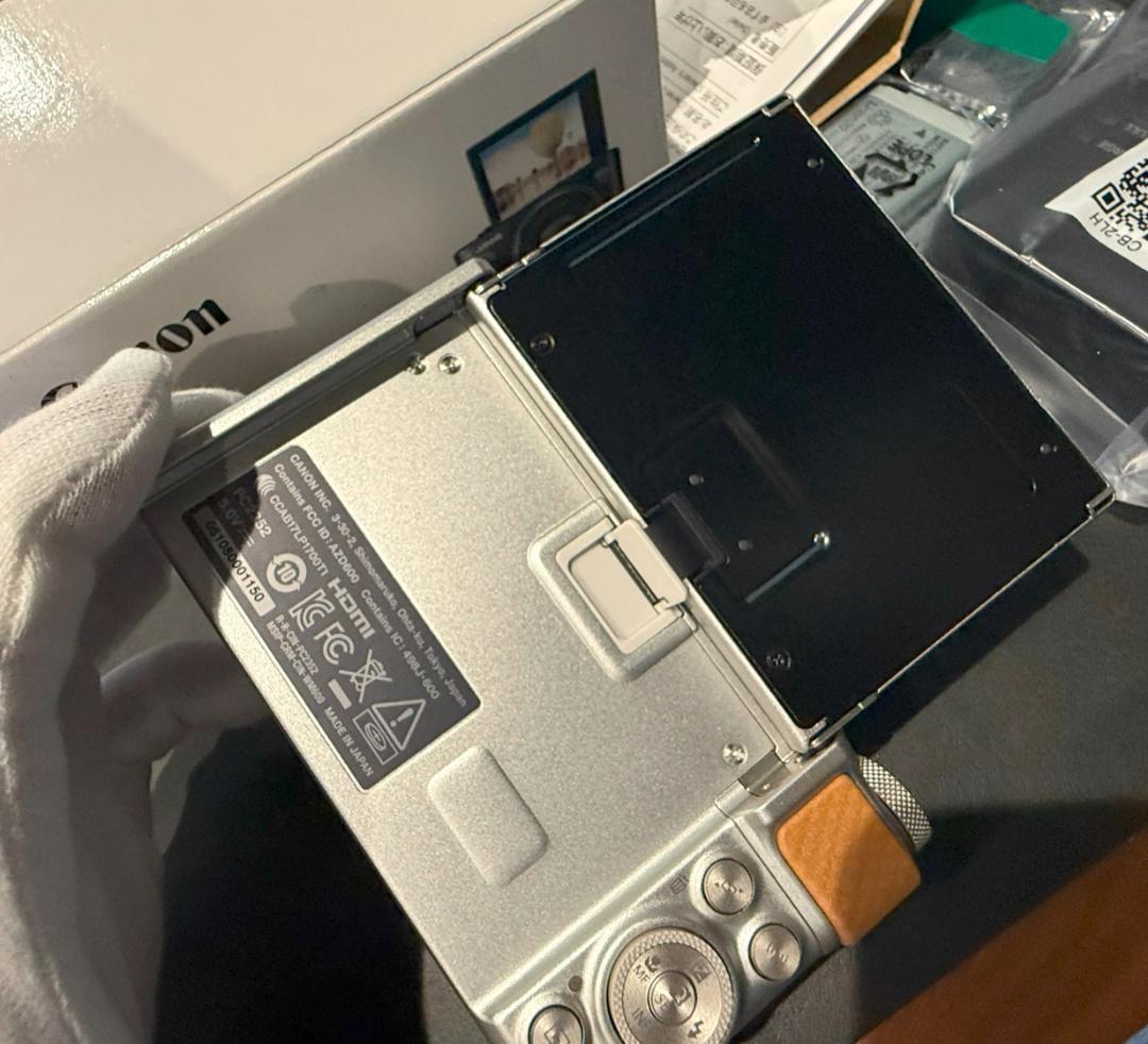 【新品未使用】Canon PowerShot SX740 HS シルバー