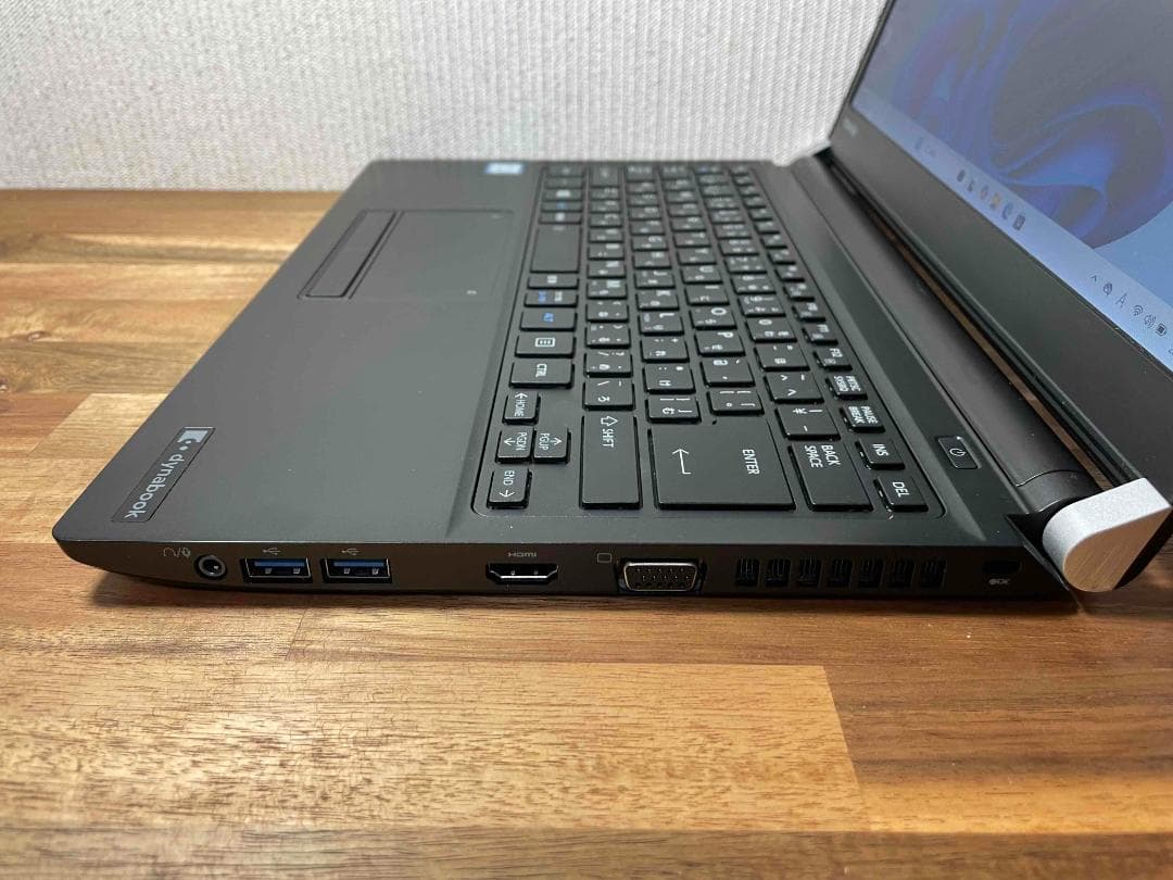 Win11搭載 dynabook 6世代i5 メモリ8GB 新品SSD256GB