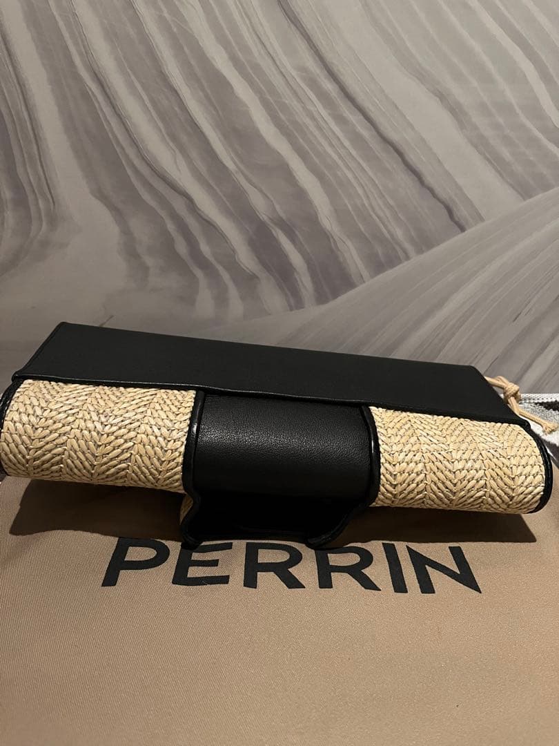 ペランパリ　クラッチバッグ　Perrin Paris 1月3日まで更にお値引き