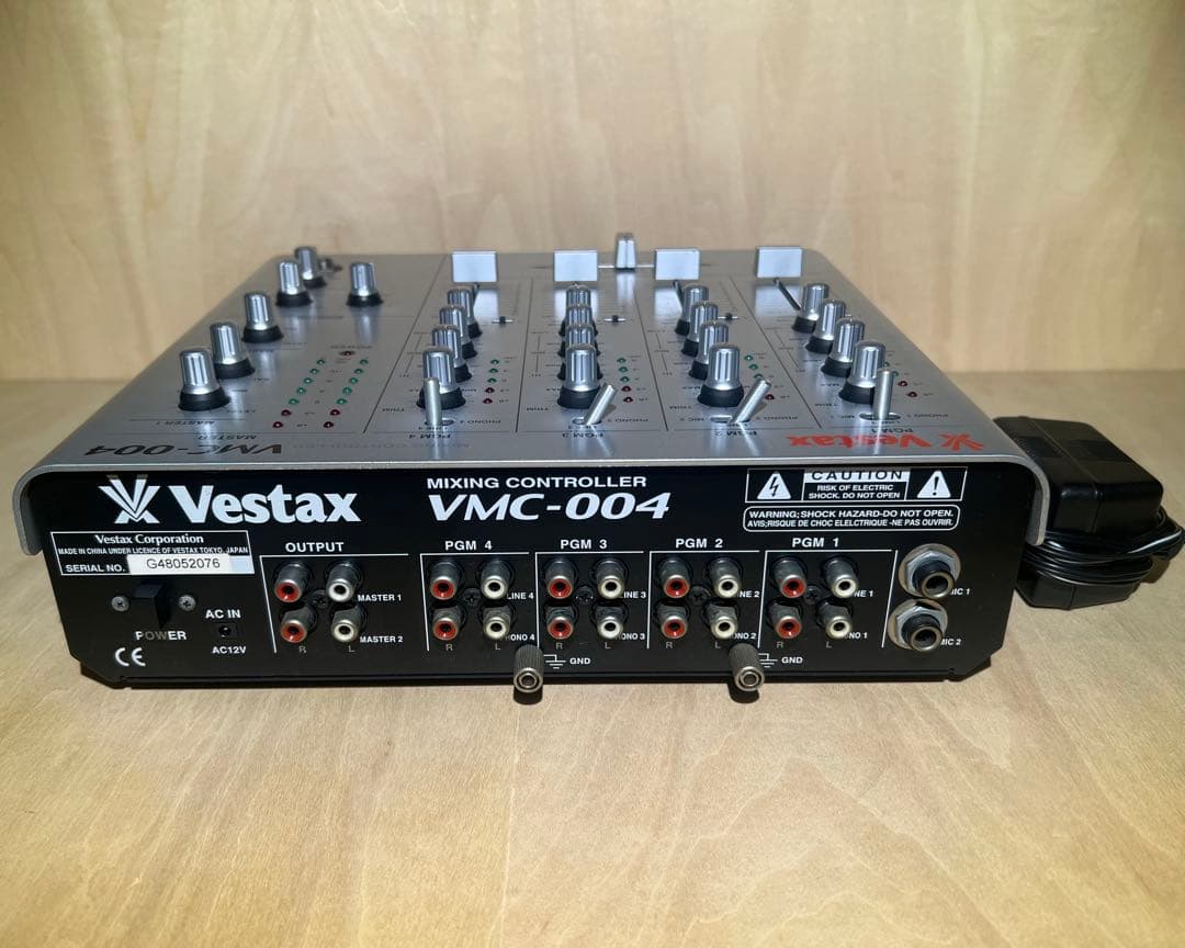 Vestax VMC-004 DJミキサー