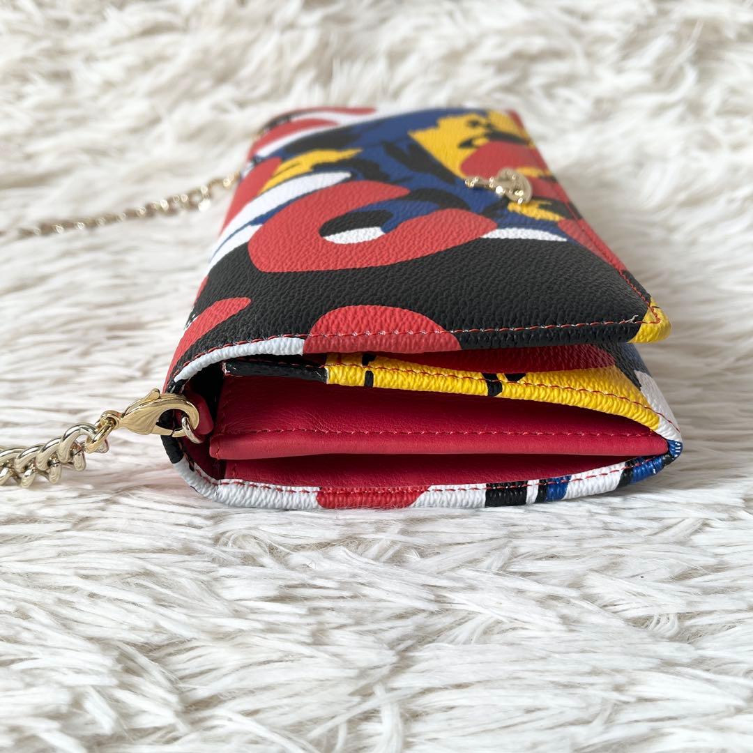 新品✨ヴィヴィアンウエストウッド　長財布　LOGOMANIA RED 32738
