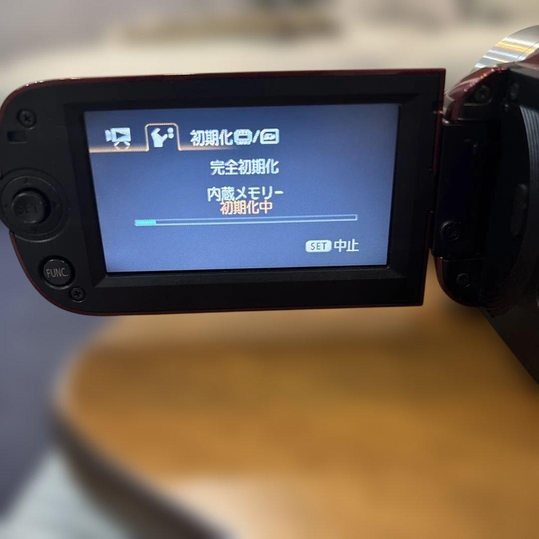 【Canon iVIS HF R10】付属品全て有り、持ち運びポーチ、三脚付き