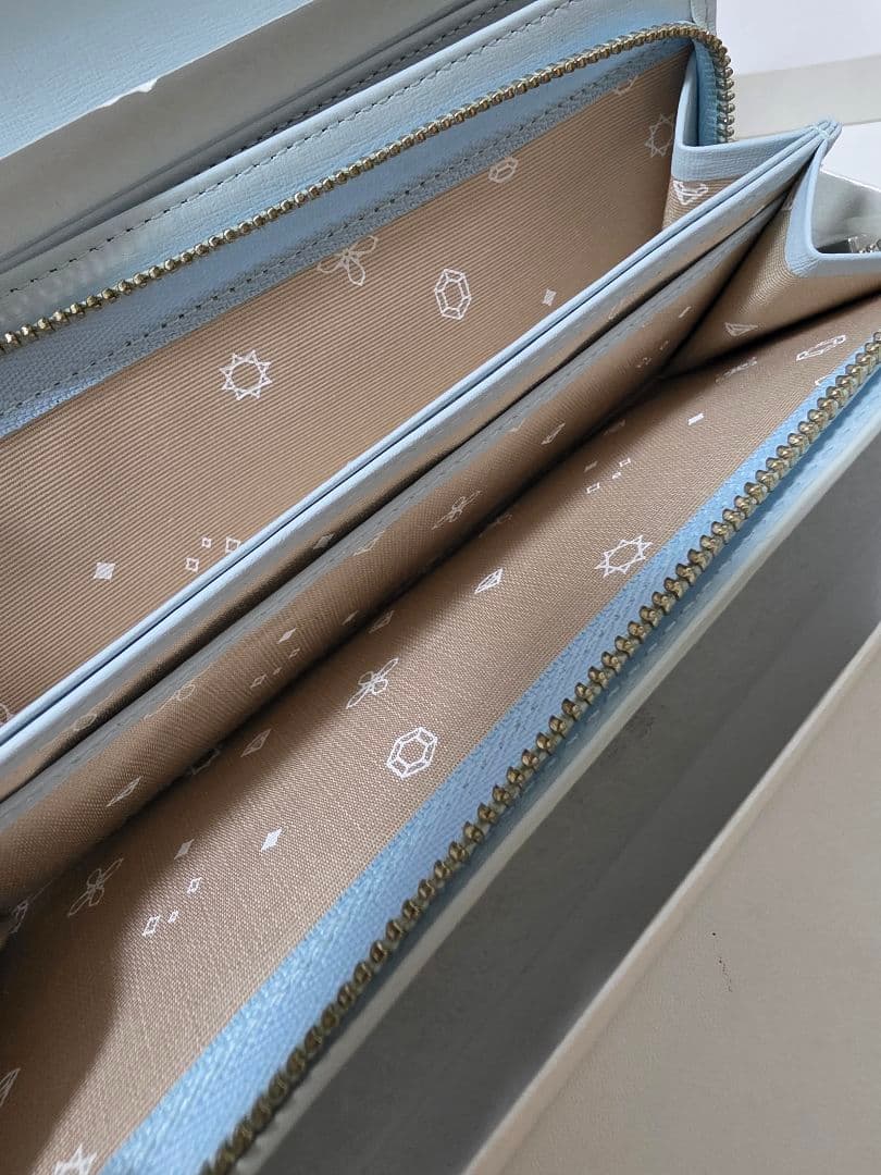 【未使用/値下げ中】4°C Luria　長財布　サックス