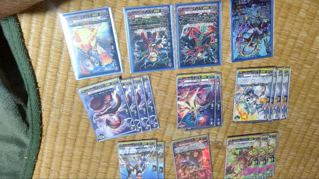 ヴァンガード ドラゴニックカイザーヴァーミリオンデッキ