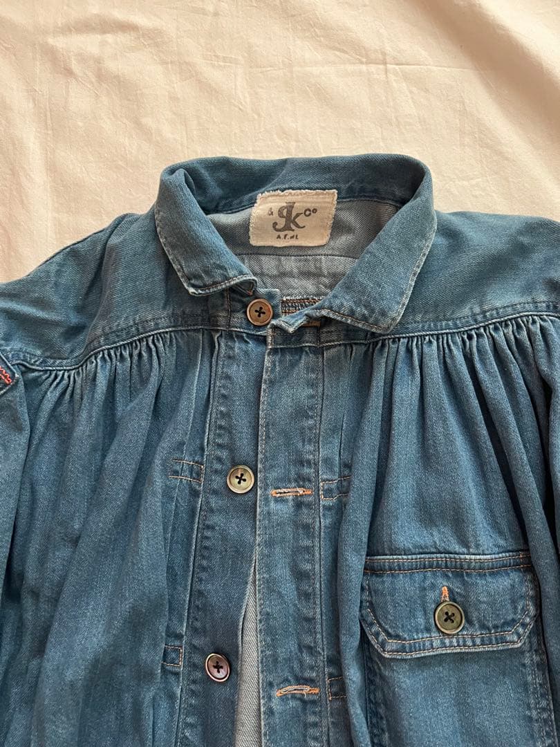 キャピタル　刺繍デニムジャケット