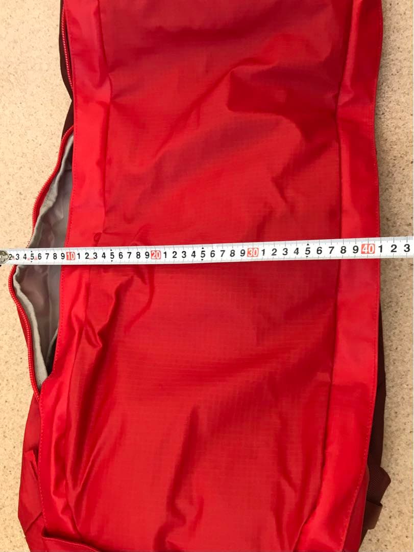 SALOMON OUTLIFE100 バッグ新品未使用