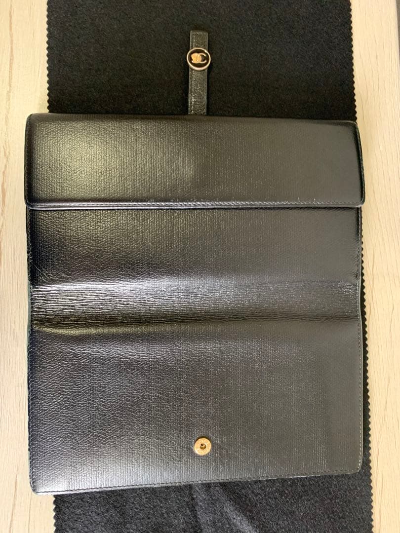 で*ん様 CHANEL ココボタン 長財布