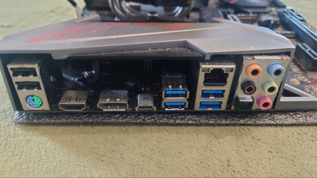 B365M PHANTOM GAMING4マザーボード core i5 8500