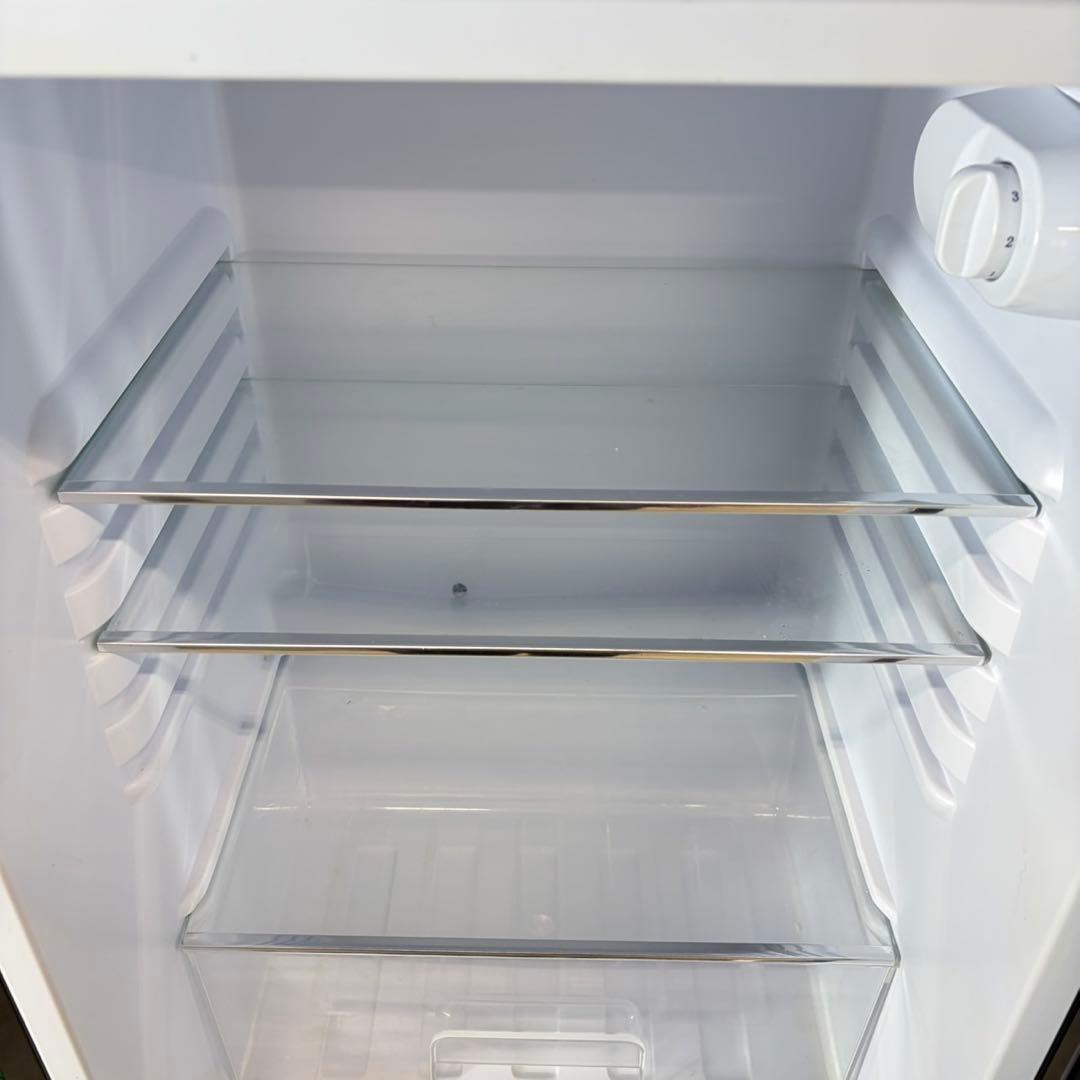 745 冷蔵庫　レトロ　2022年製　100L〜200L 極美品　ブラック　格安