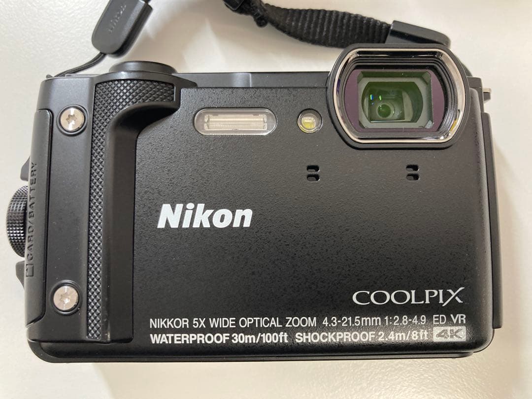 箱付き　美品　Nikon COOLPIX W300 ブラック