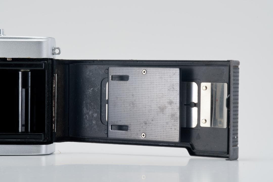 OLYMPUS TRIP 35　35mmコンパクトフィルムカメラ #29