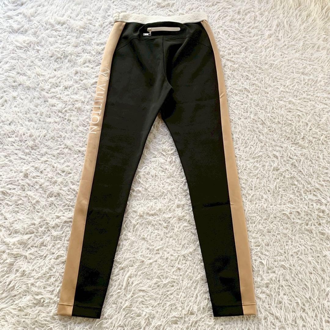 ルイヴィトン　ヴィタミンズ　シャイニー　レギンスパンツ　モノグラム　サイドライン