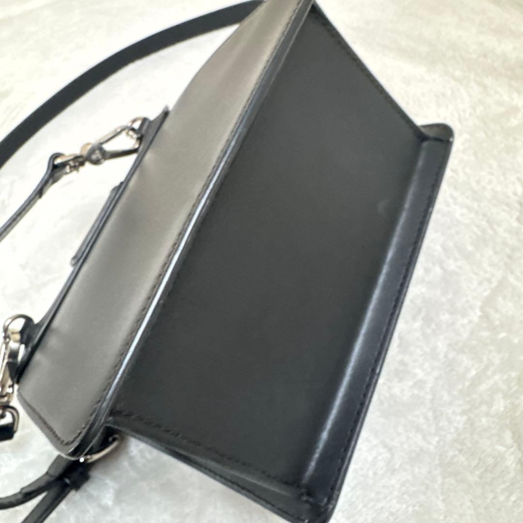 S*☆様 Vivienne Westeood のショルダーバッグ　ヴィヴィアン