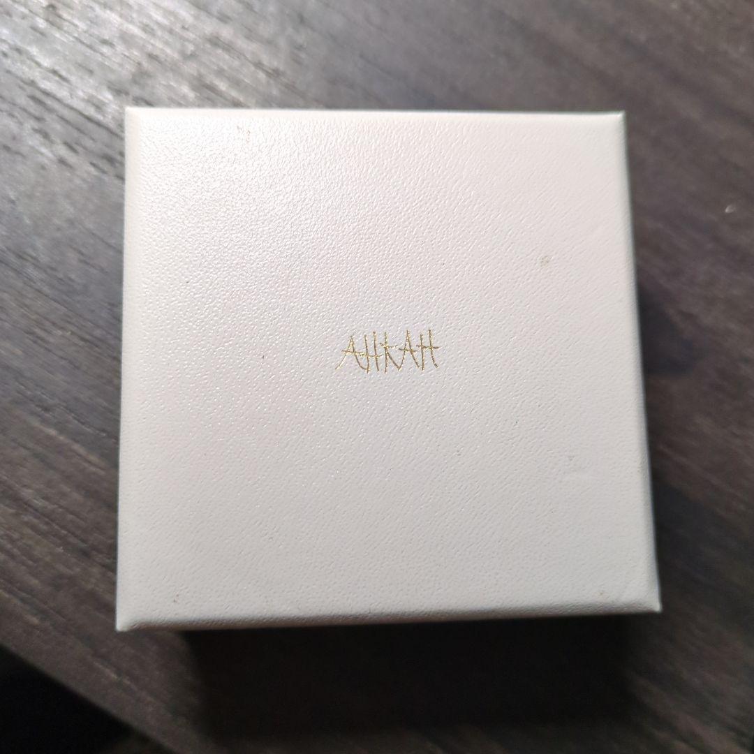 【週末SALE】アーカーイニシャルピアスM(片耳用)