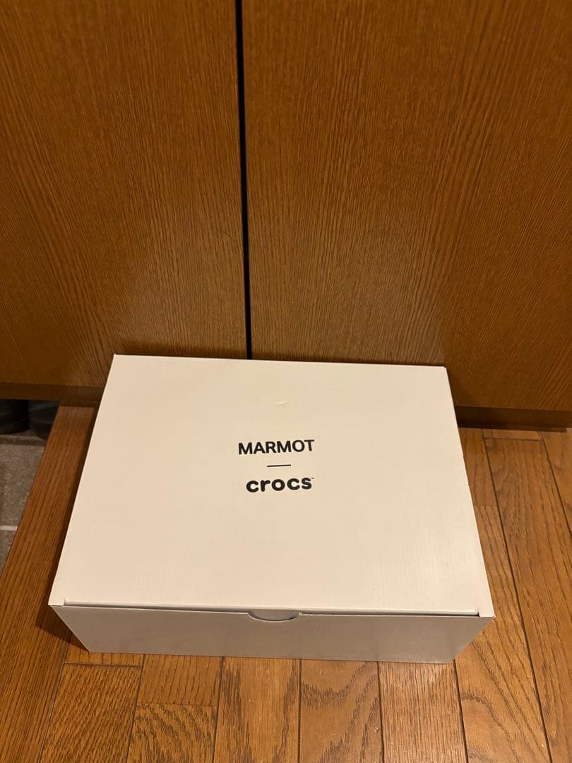 MARMOT x Crocs サンダル