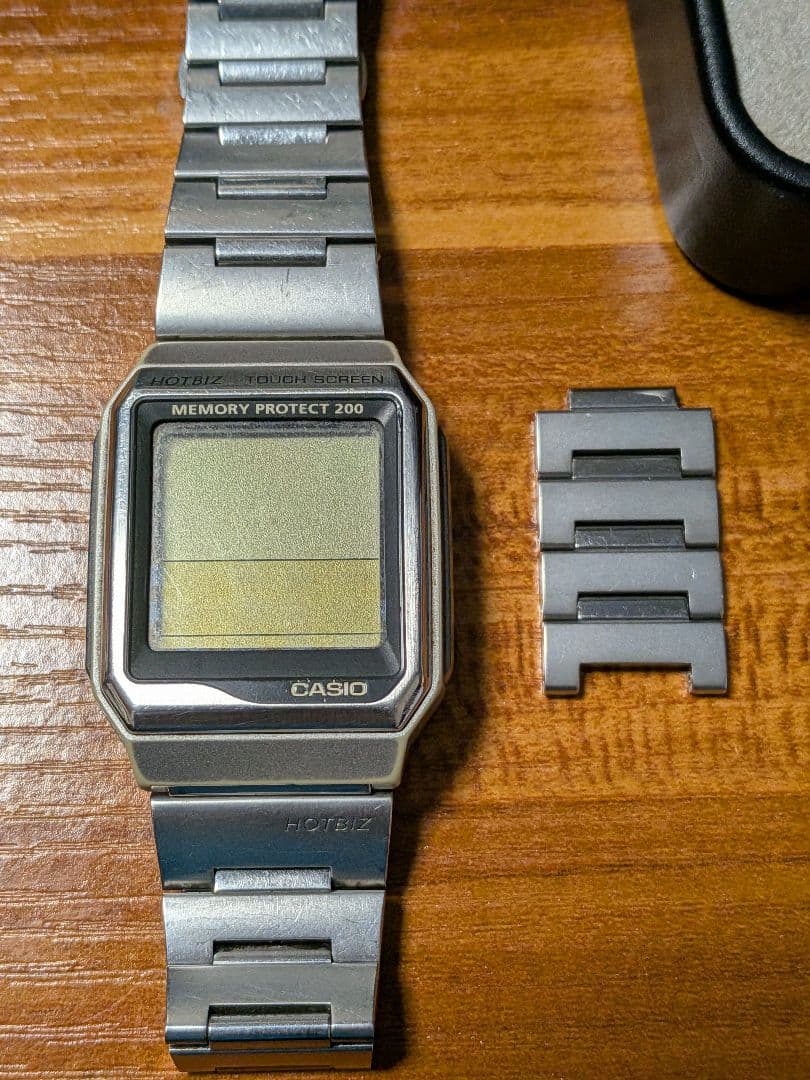 CASIO MEMORY PROTECT 200 　データバンク　腕時計