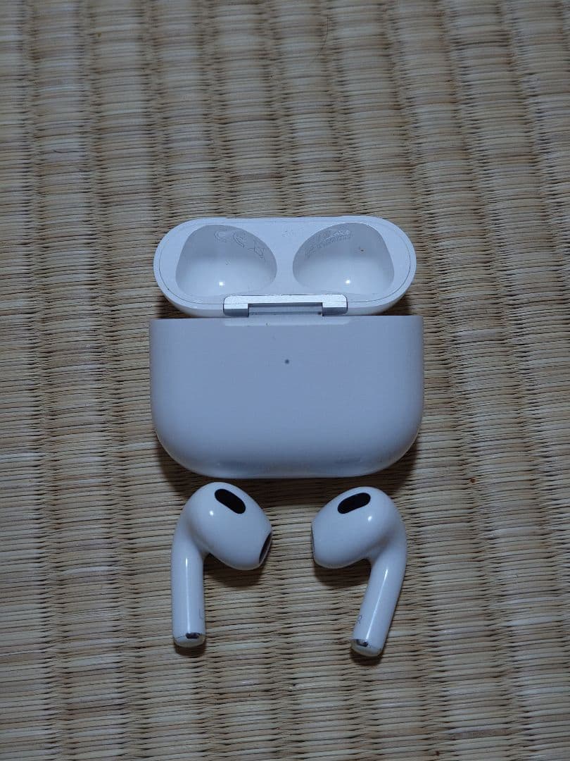 Apple AirPods (第3世代) 本体 ホワイト