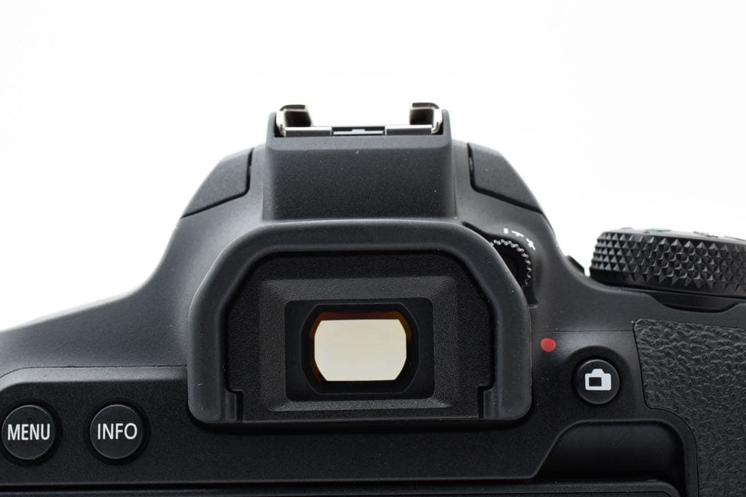 保証付き/一眼レフカメラ/canon kiss x10i ダブルレンズセット