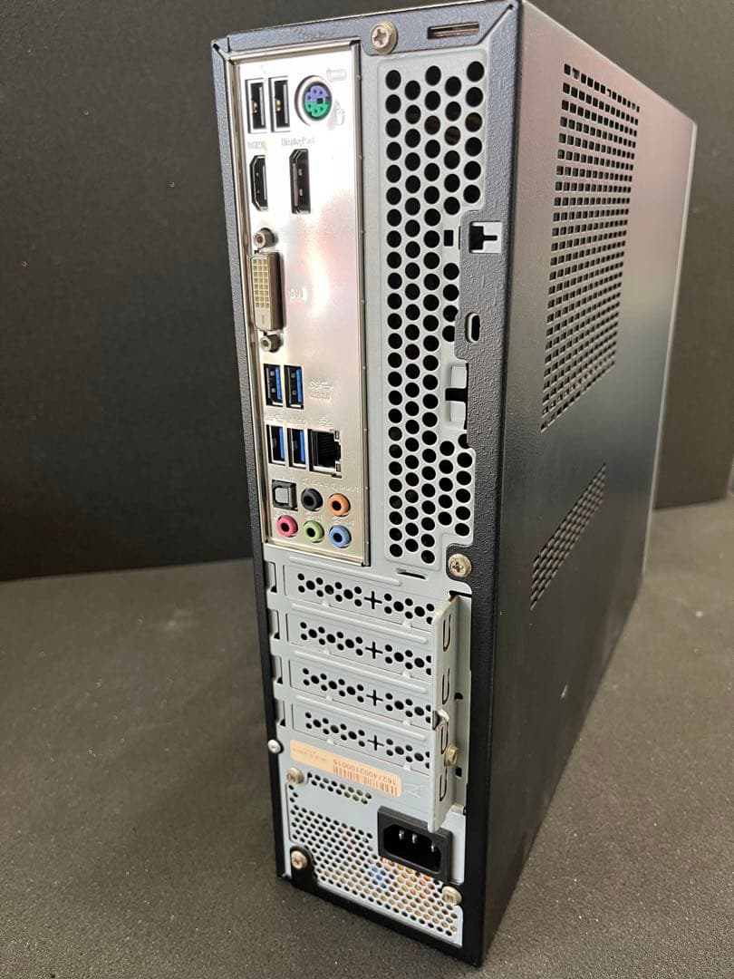 16GB&SSD500GB搭載！自作系PC