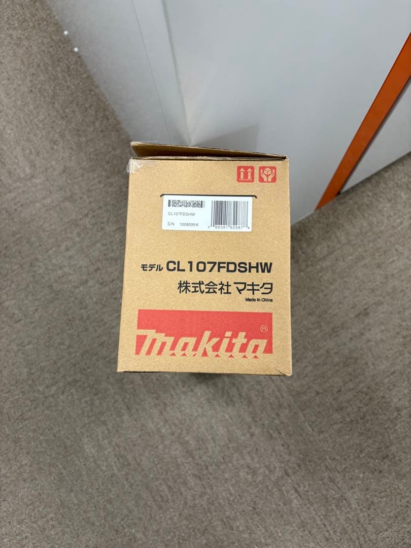 極美品 Makita マキタ CL107FDSHW コードレス掃除機 サイクロン