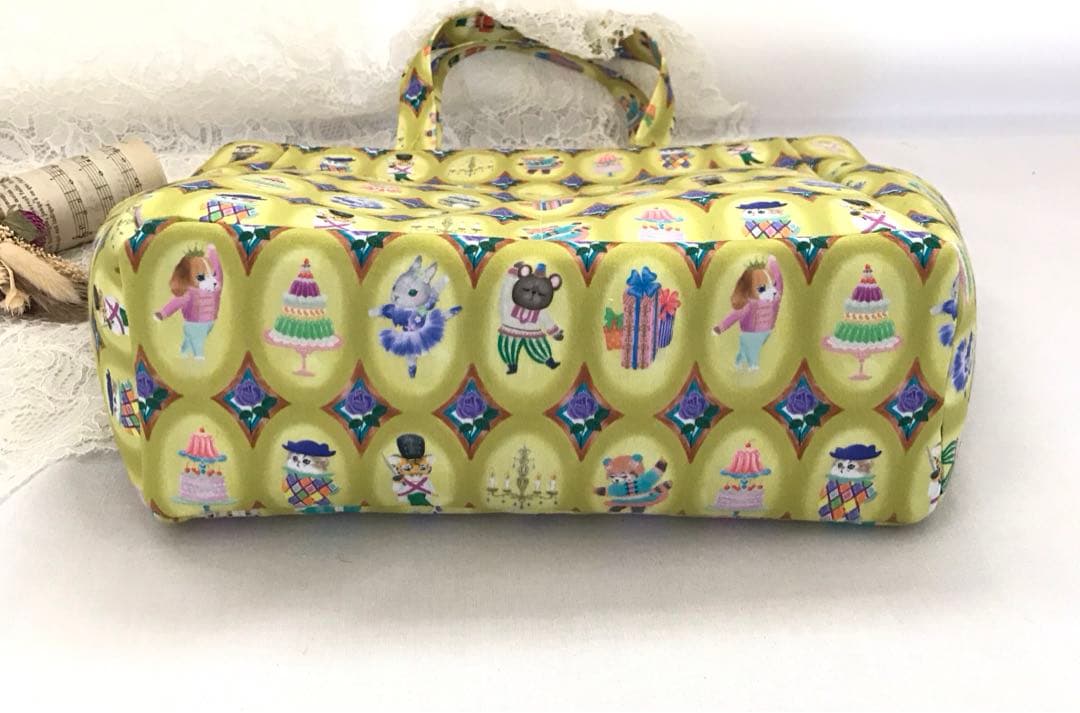 お花の子様　オーダー品　トートバッグ　A4サイズ　ユキエモン　ハンドメイド