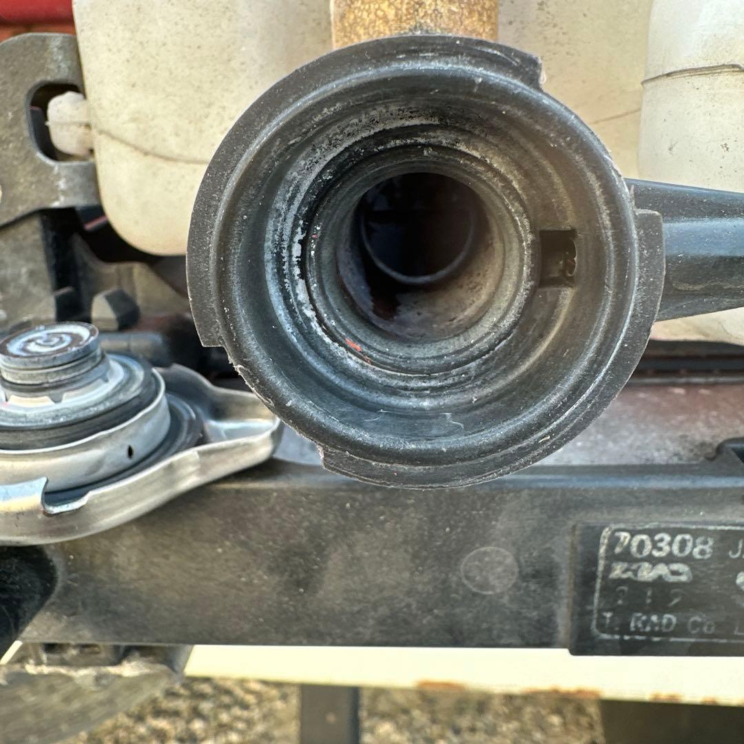 ダイハツ L375Sタント . ターボ ラジエター＆コンデンサ＆ファン