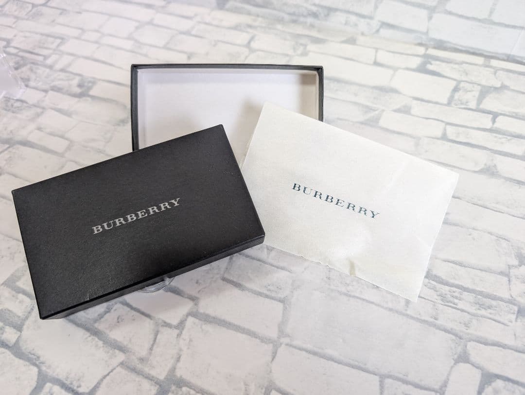 【新品未使用箱付き】BURBERRY5連キーケースノバチェックベージュ×ブラウン
