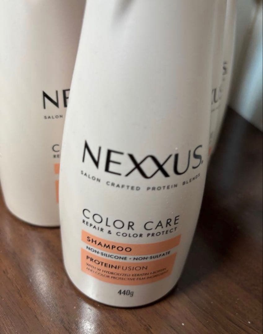 在庫ラスト　新品NEXXUS COLOR CARE シャンプー 440g 10本