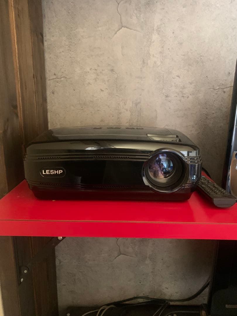 LESHP プロジェクター　スクリーン　台　ケーブルセット