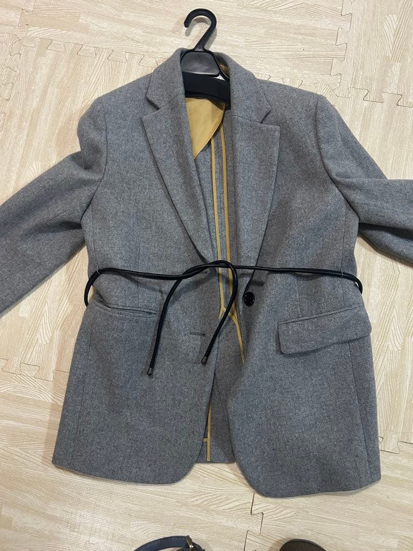 トゥモローランドコレクション　グレー テーラードジャケット サイズ36