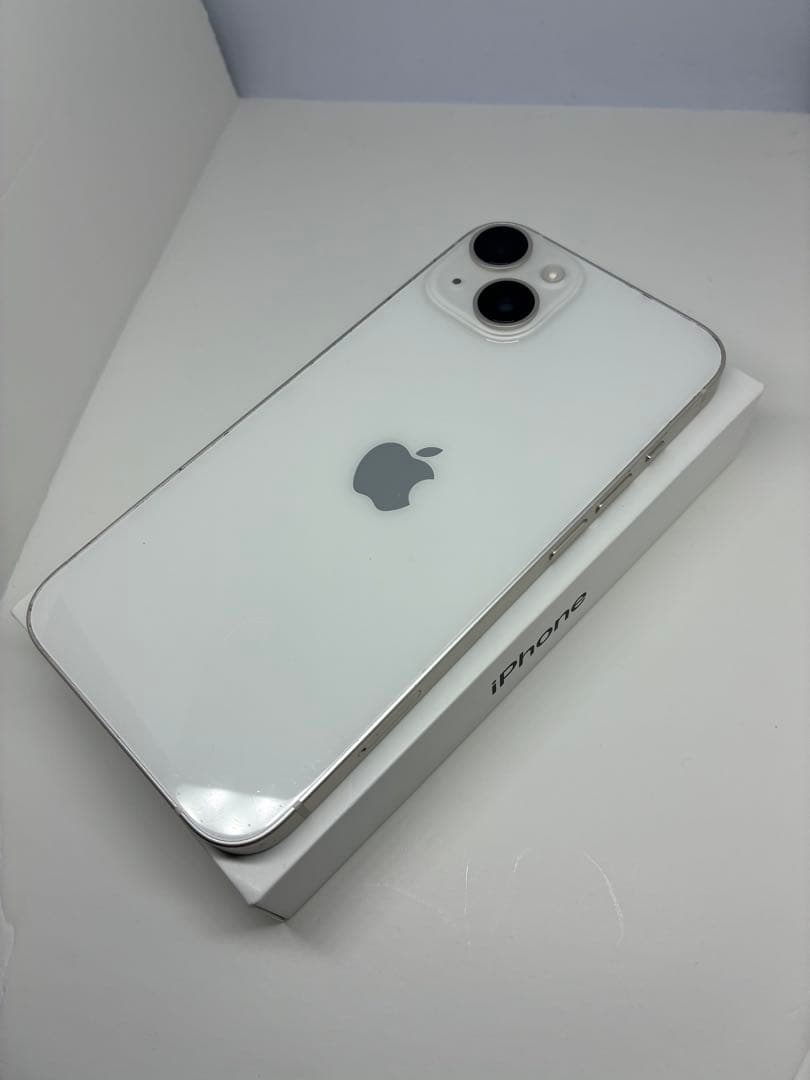 【ぴぃすけ】iPhone14 256㎇ スターライト　SIMフリー　新品