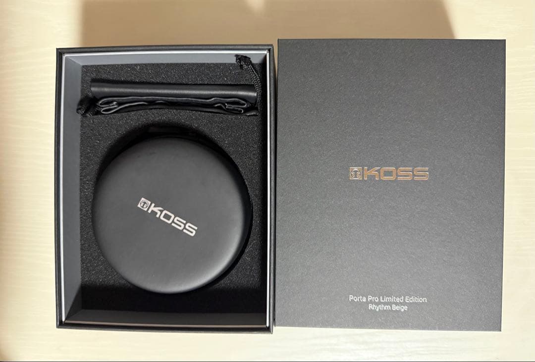 KOSS Porta Pro ヘッドフォン ベージュ