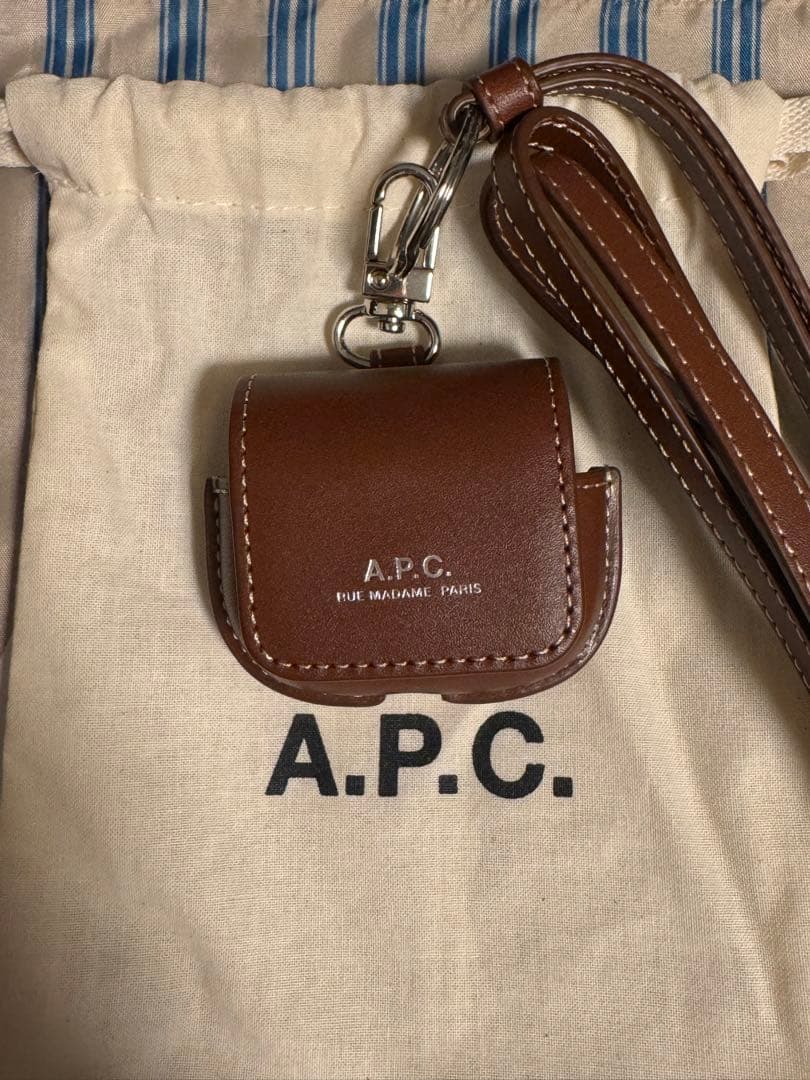 【新品未使用】A.P.C AirPodsケース