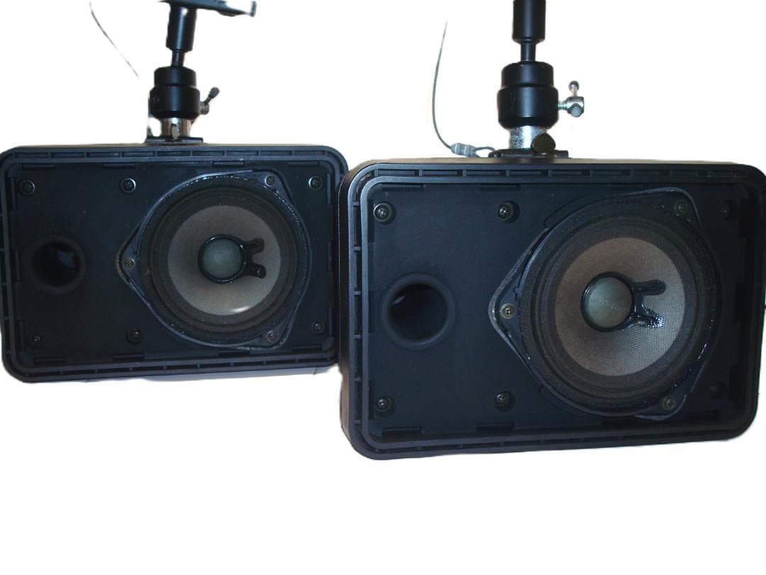 BOSE　101MM　天吊り用 ブラケット付