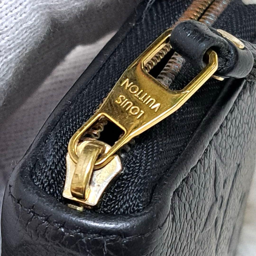 ✨極美品✨ルイヴィトン　モノグラム　アンプラント　ジッピーパース　ブラック