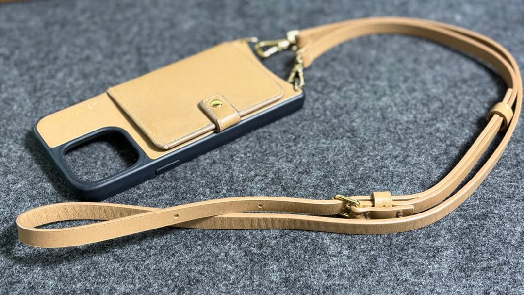 BANDOLIER iPhone15 Pro Max 用ケース